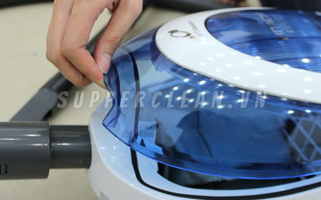 cach-su-dung-may-hut-bui-hitachi