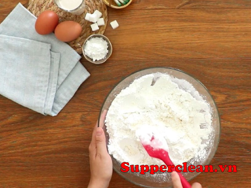 Pha bột đúng tỉ lệ bánh tai yến