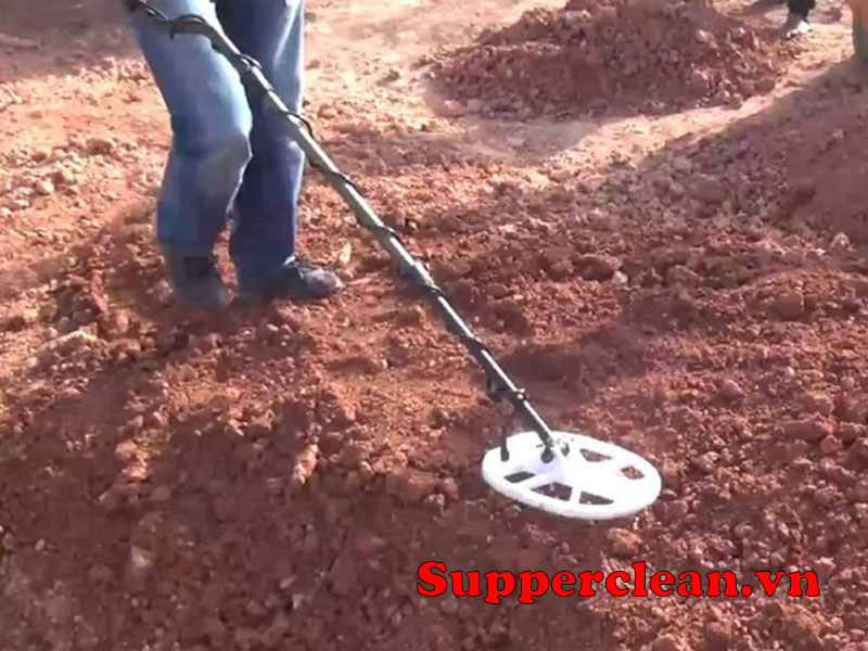 Máy dò kim loại Nhật Bản dùng trong những lĩnh vực Khảo cổ học