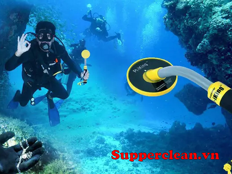 Quest Scuba Underwater Metal Detector