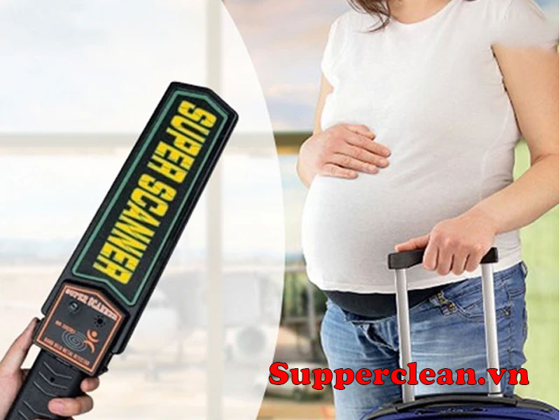 Máy dò kim loại cầm tay có nguy hiểm với phụ nữ mang thai không?