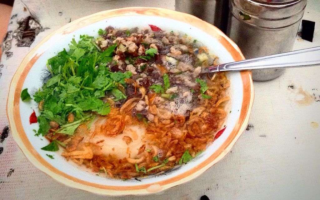 Bánh đúc nóng - Một nét văn hóa trong ẩm thực của người Hà Thành