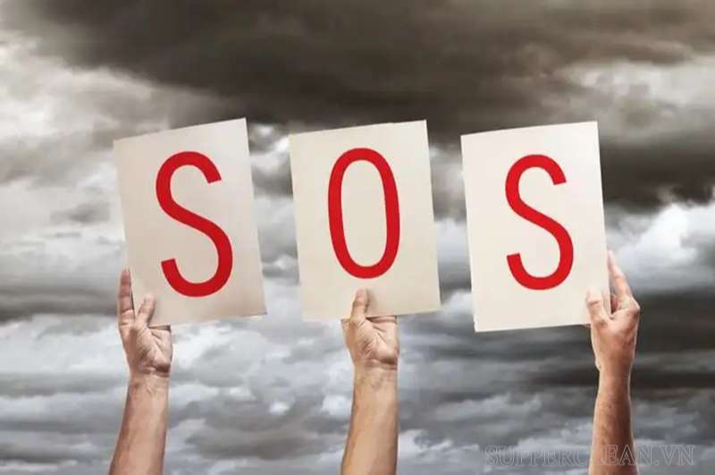 SOS có nghĩa là nhờ giúp đỡ, có nhu cầu cấp bách