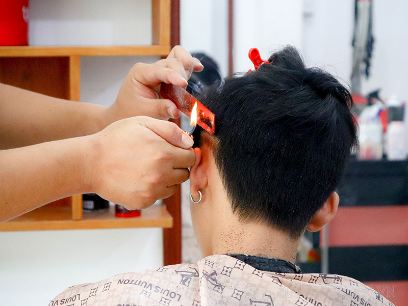 Chọn ngày cắt tóc phù hợp sẽ mang lại may mắn về sức khỏe, tài lộc cho gia chủ