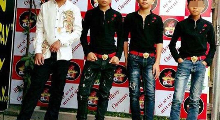 Phong cách đôn chề nam phiên bản hàng “pha kè” trông rất quê mùa, lố lăng và lạc quẻ