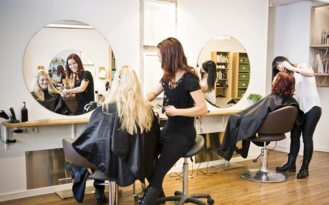 Phong cách phục vụ của Hair Salon linh hoạt