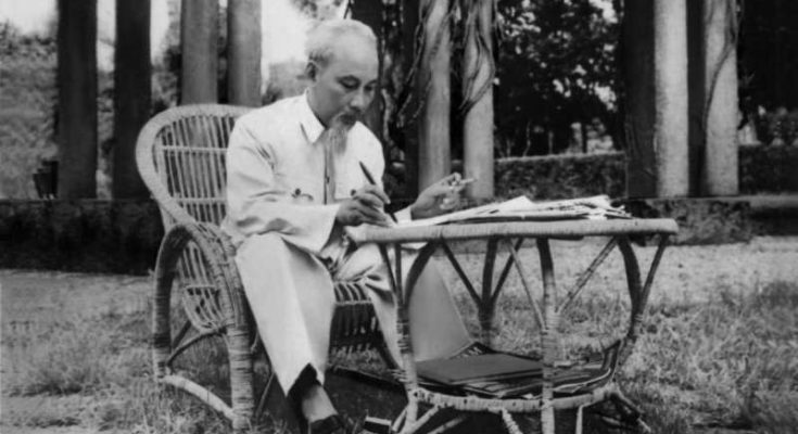 Giản dị là sự đơn sơ, không xa hoa, không cầu kỳ