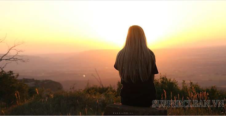 Chạnh lòng là trạng thái cảm xúc tiêu cực của con người