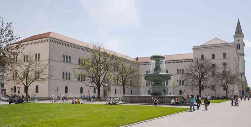 Chân dung ngôi trường đại học bậc nhất tại Đức - Ludwig Maximilian Munich, từng xếp hạng thứ 34 trên toàn thế giới