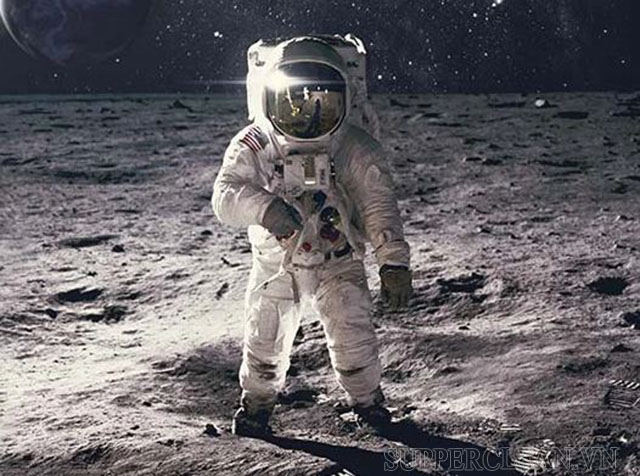 Thuyết âm mưu về việc NASA đặt chân lên mặt trăng