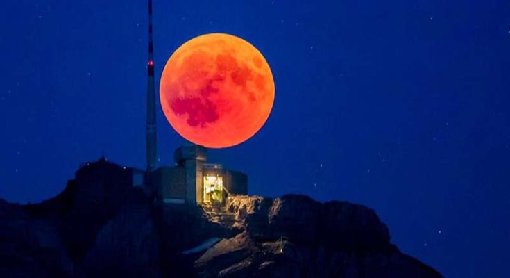 Hình ảnh trăng máu 2022