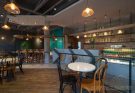 Không gian nhà hàng Bistro mang hơi hướng cổ điển, ấm cúng và gần gũi