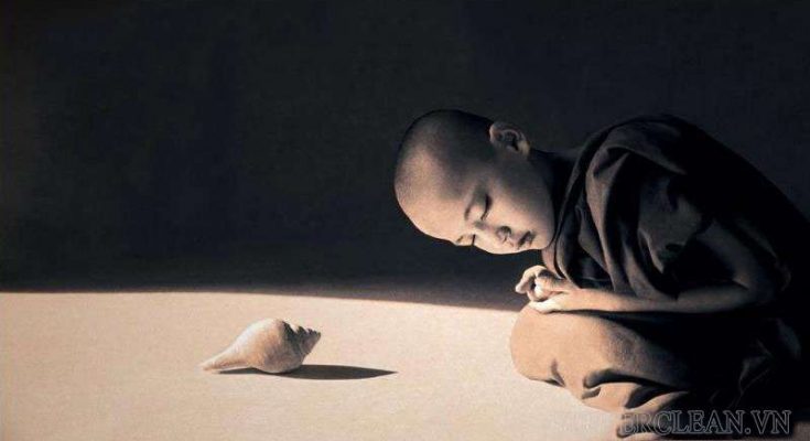 Khiêm nhường là không kiêu căng, ngạo mạn, tự cao tự đại