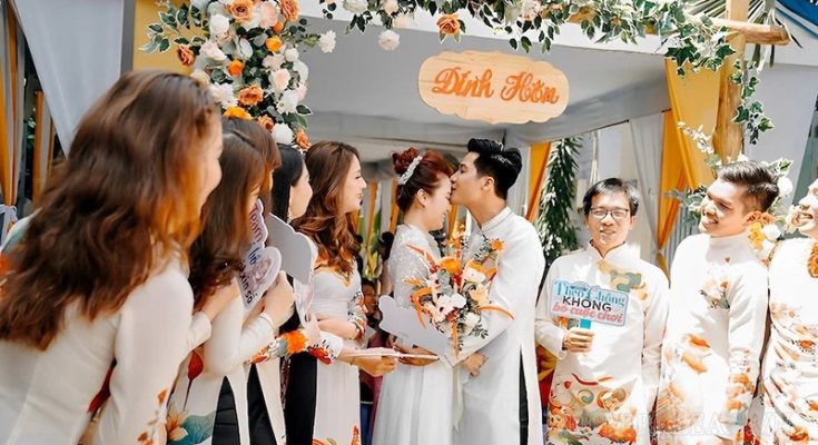 Lễ đính hôn thường được tổ chức trước đám cưới