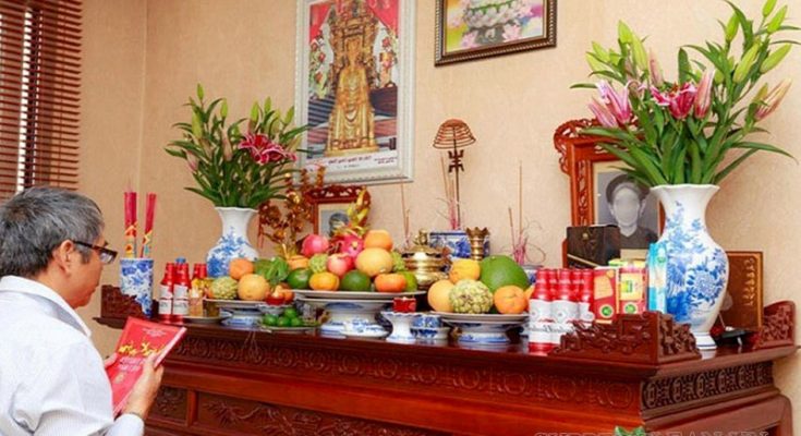 Bàn thờ ngày Tết miền Bắc gồm có những gì?