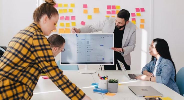 Định nghĩa về kiến tập