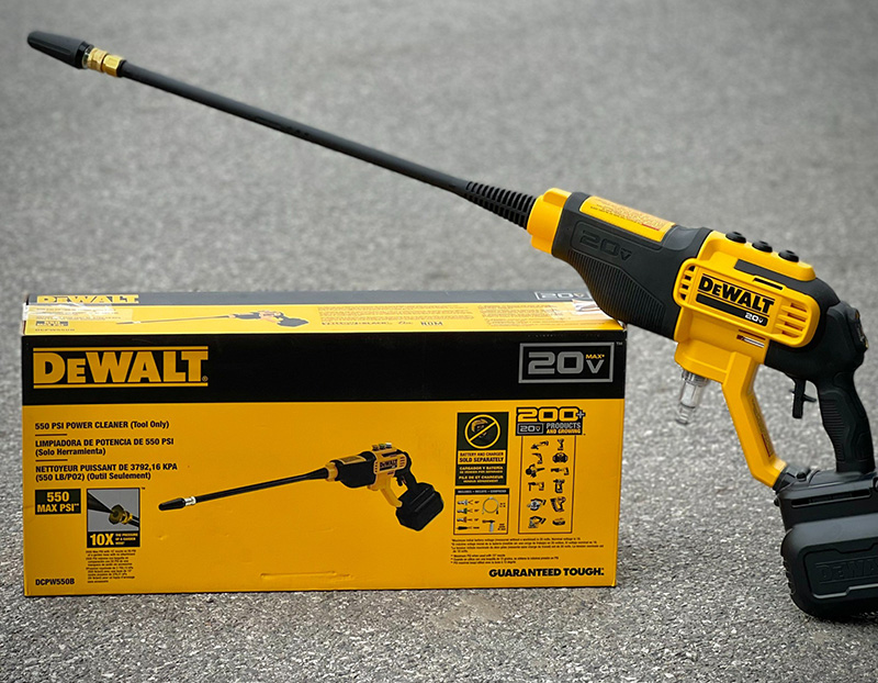 Máy rửa xe cầm tay Dewalt