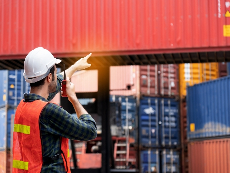 Truyền tín hiệu bất chấp vật cản và khoảng cách